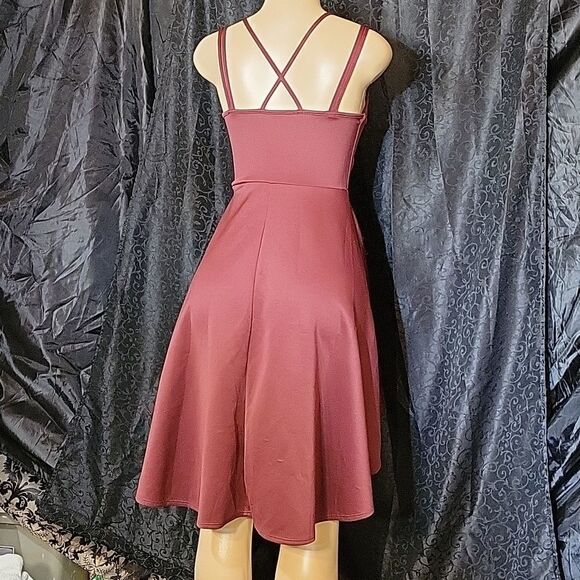 BRANDY BLU BURGUNDY LONG BACK SHORT FRONT SPAGHETTI STRAP WOMEN"S DRESS - Picture 7 of 10